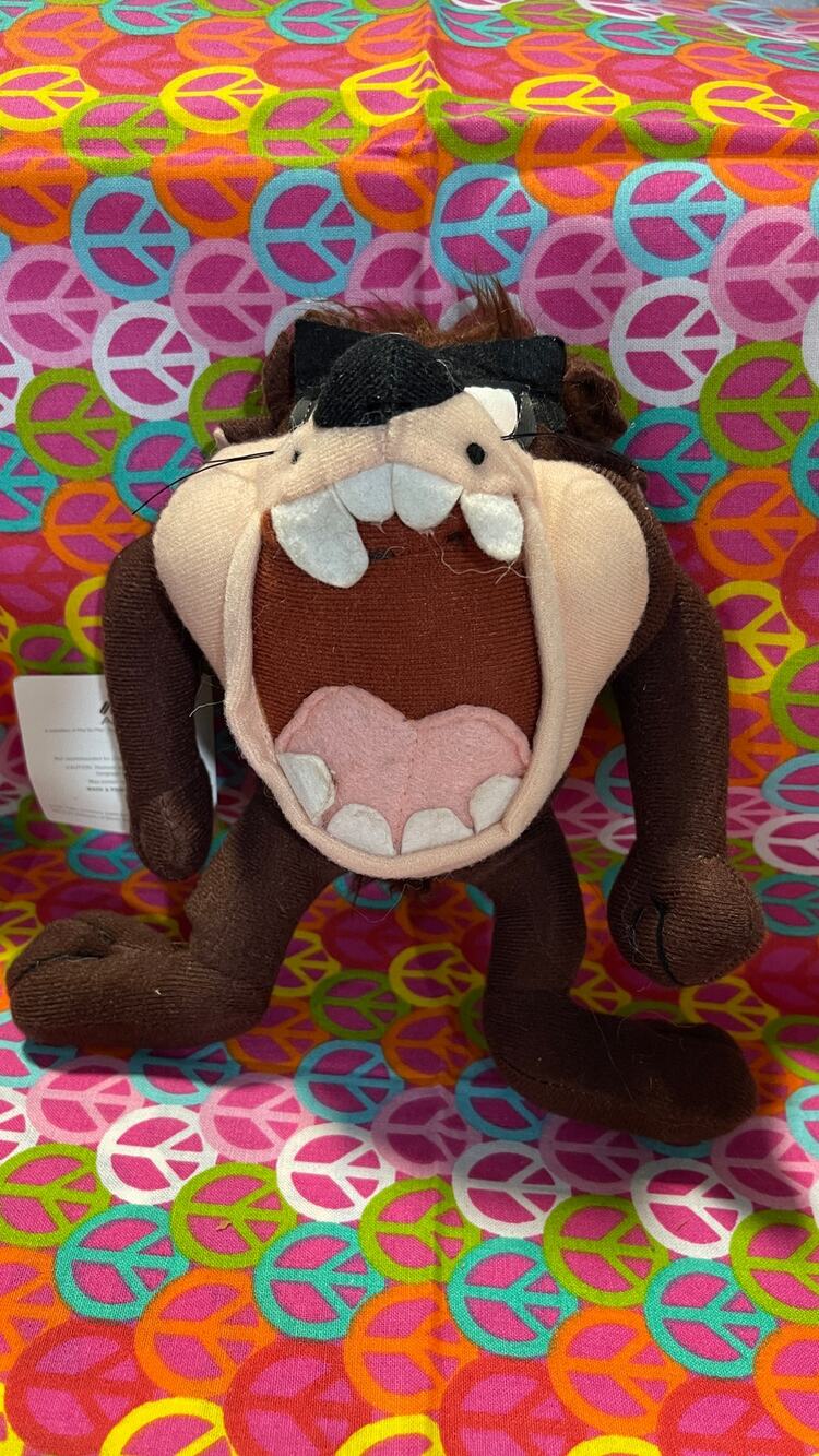1990s Looney Tunes Taz the Tasmanian Devil Plush Stuffed Animal